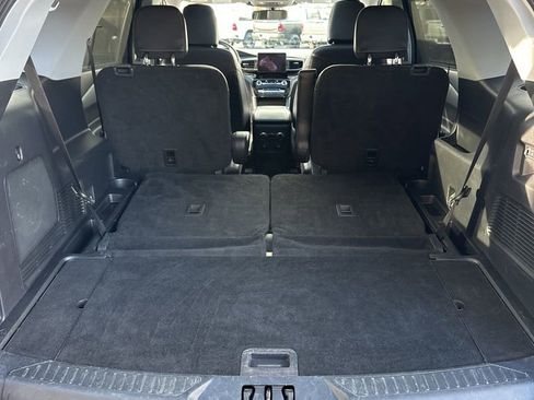 Used 2022 Ford Explorer Limited w/ Equipment Group 301A image 15