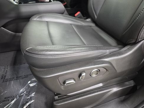 Used 2024 GMC Yukon XL Denali AWD/4WD image 29