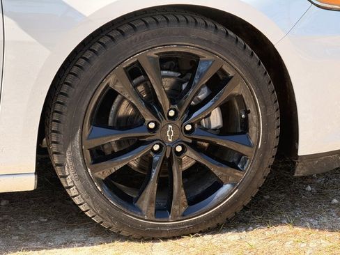 Used 2024 Chevrolet Malibu LT w/ Sport Edition image 9