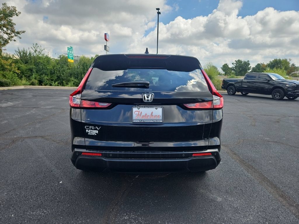 Used 2023 Honda CR-V EX-L image 4