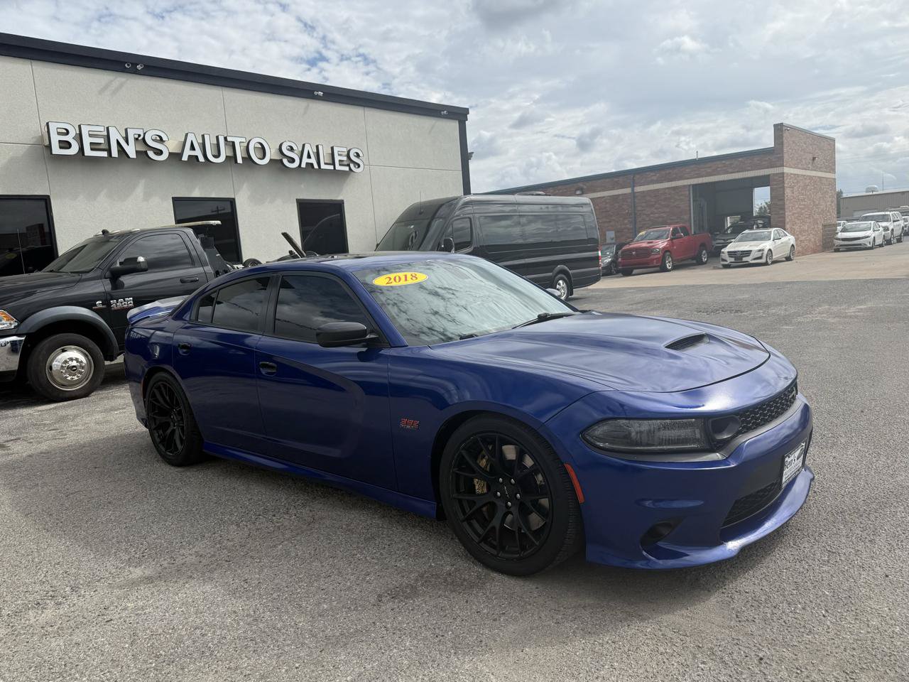 Used 2018 Dodge Charger R/T Scat Pack w/ Dynamics Package RWD image 4