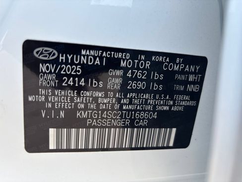 Used 2026 Genesis G70 2.5T RWD image 31
