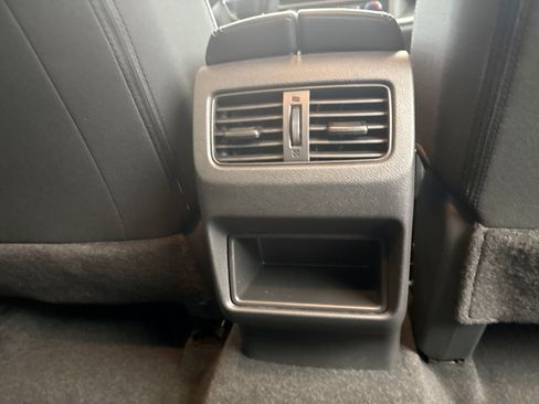 Used 2023 Nissan Rogue S AWD/4WD image 20