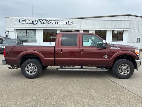 Used 2016 Ford F250 Lariat w/ Chrome Package image 11