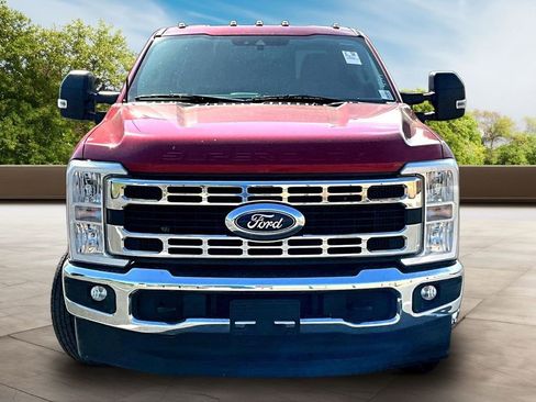 Used 2023 Ford F350 XLT AWD/4WD image 2