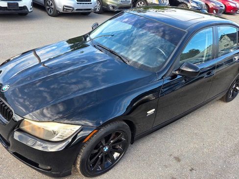Used 2011 BMW 328i xDrive Sedan AWD/4WD image 5