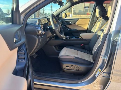 New 2026 Chevrolet Equinox ACTIV w/ Convenience Package III FWD image 2
