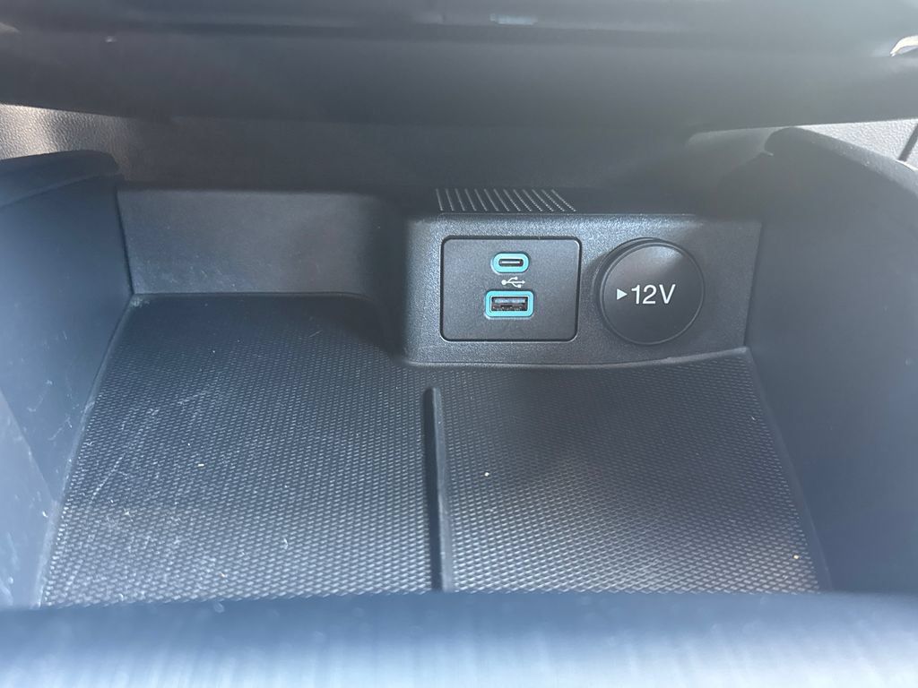Used 2023 Ford Escape Active w/ Tech Pack #1 FWD image 35