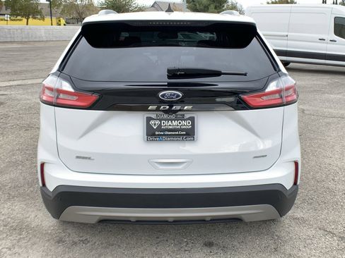 Used 2021 Ford Edge SEL w/ Convenience Package image 7