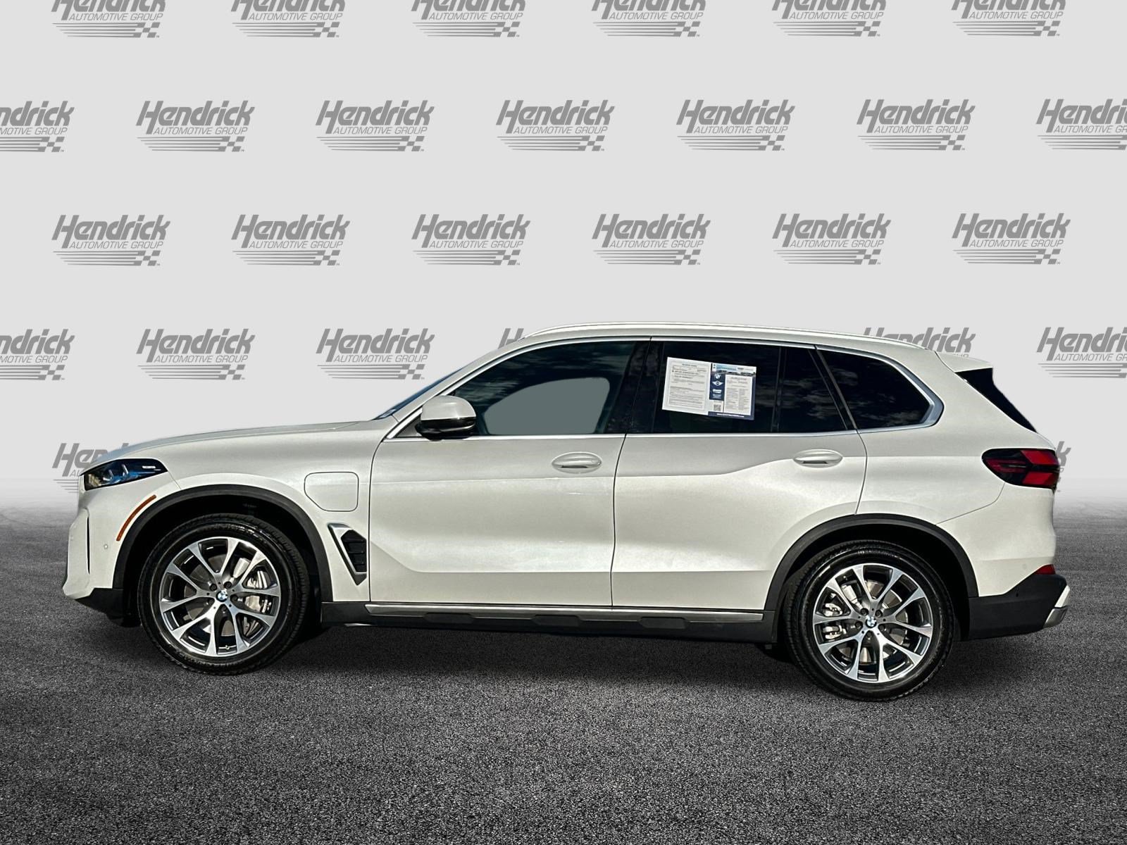 Used 2026 BMW X5 xDrive50e w/ Premium Package AWD/4WD image 8