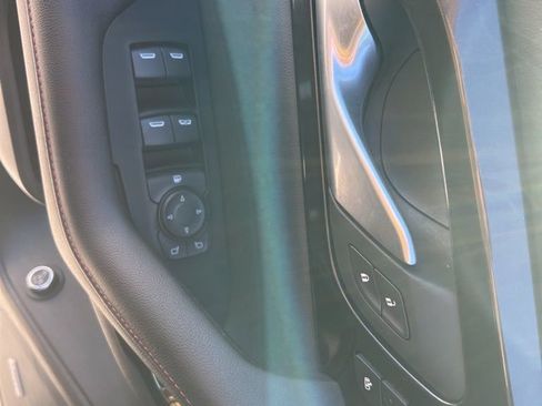 Used 2022 Chevrolet Blazer RS w/ Enhanced Convenience Package image 11