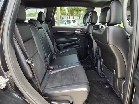 Used 2022 Jeep Grand Cherokee Laredo X RWD image 18