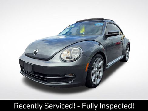 Used 2012 Volkswagen Beetle 2.5 FWD image 3