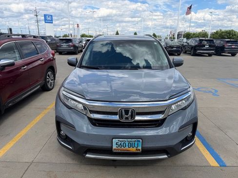Used 2022 Honda Pilot Elite image 2