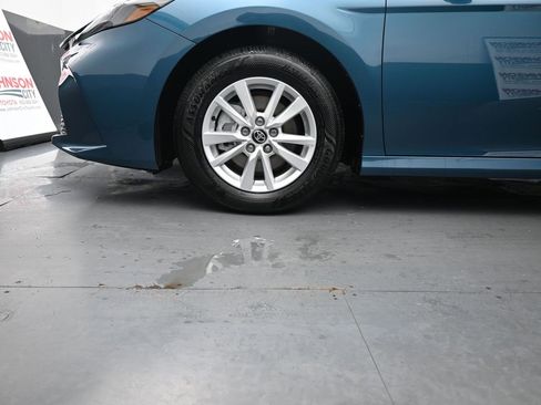 Used 2026 Toyota Camry LE image 15