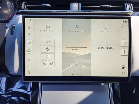 Used 2025 Land Rover Range Rover Velar S image 17