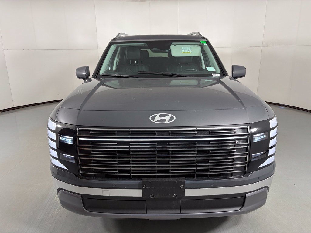 Used 2026 Hyundai Palisade SEL FWD image 3