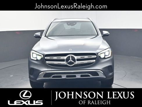 Used 2020 Mercedes-Benz GLC 300 4MATIC image 4