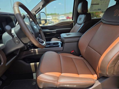New 2026 Ford F250 King Ranch w/ Chrome Package AWD/4WD image 15