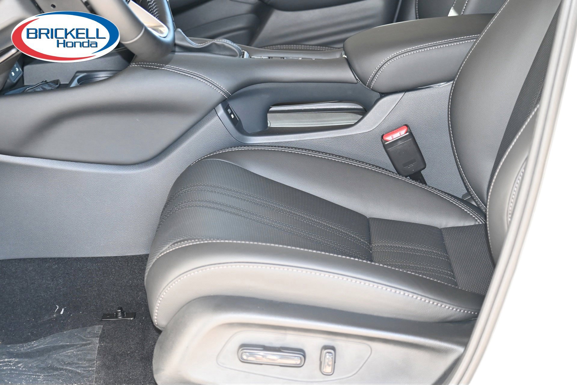 New 2027 Honda HR-V EX-L image 15