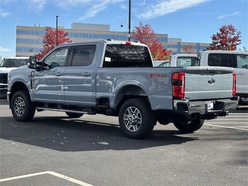 New 2026 Ford F250 Lariat w/ FX4 Off-Road Package image 4