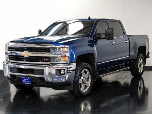 Used 2016 Chevrolet Silverado 2500 LTZ w/ Z71 Package, Off-Road AWD/4WD image 6