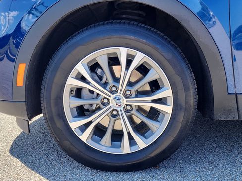 Used 2023 Buick Envision Preferred image 9