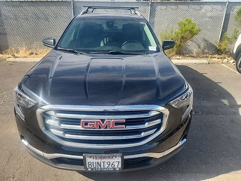 Used 2020 GMC Terrain SLT w/ Preferred Package AWD/4WD image 2