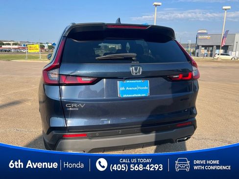 Used 2025 Honda CR-V Sport-L image 6