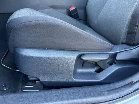 Used 2025 Toyota Camry LE FWD image 15