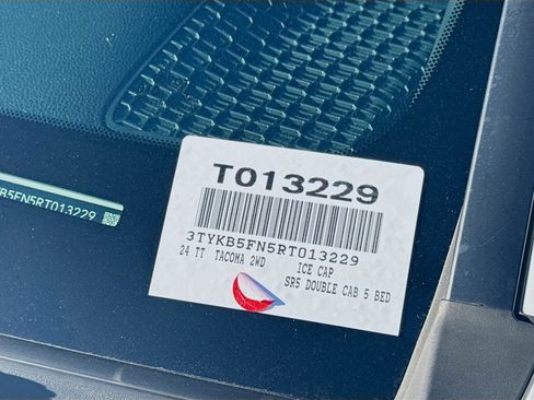 Used 2024 Toyota Tacoma SR5 image 36