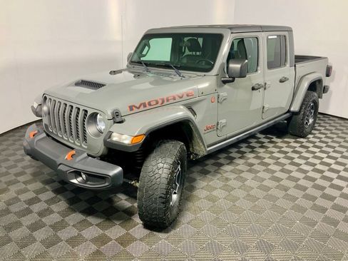 Used 2021 Jeep Gladiator Mojave w/ Trailer Tow Package AWD/4WD image 9