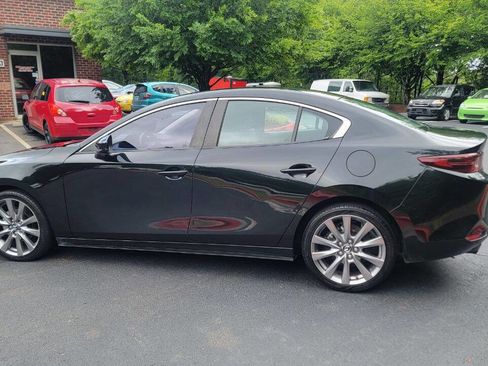 Used 2020 MAZDA MAZDA3 Sedan w/ Select Package FWD image 8