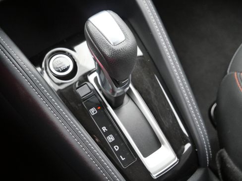 Used 2019 Nissan Kicks SR w/ SR Premium Package image 25