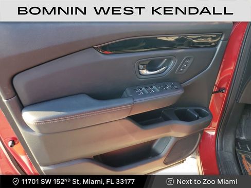 Used 2023 Honda Pilot TrailSport image 21