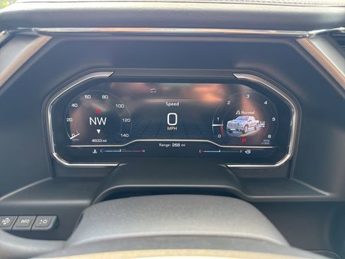 Used 2025 GMC Sierra 1500 Denali w/ Denali Reserve Package AWD/4WD image 16