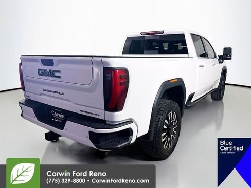 Used 2024 GMC Sierra 2500 Denali Ultimate AWD/4WD image 9