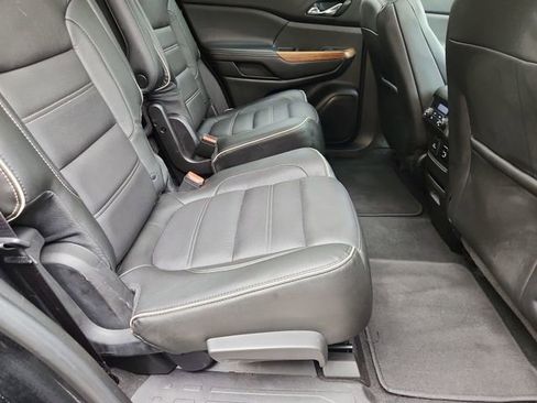 Used 2017 GMC Acadia Denali w/ Technology Package image 28