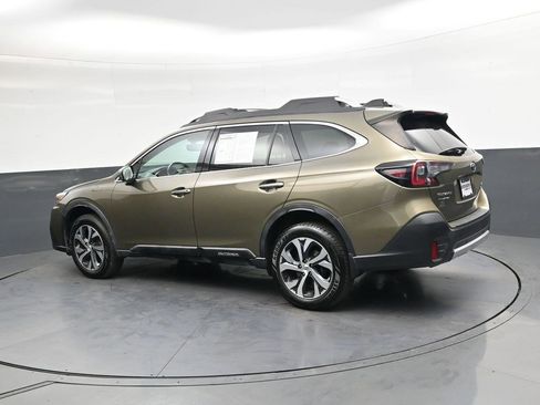 Used 2020 Subaru Outback Touring XT AWD/4WD image 6