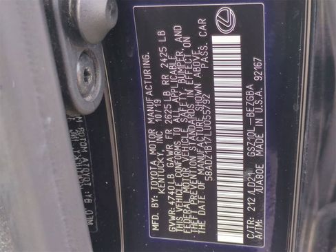 Used 2020 Lexus ES 350 w/ Premium Package image 37