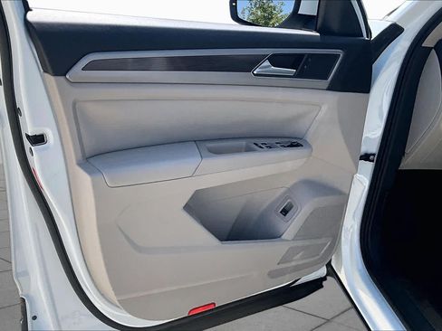 Used 2019 Volkswagen Atlas SEL AWD/4WD image 24