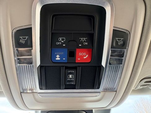 Used 2022 RAM 1500 Laramie image 22