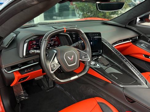Used 2025 Chevrolet Corvette Z06 w/ Z07 Performance Package RWD image 29