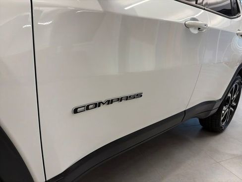 Used 2022 Jeep Compass Limited image 38