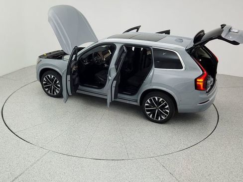 New 2026 Volvo XC90 B6 Plus w/ Protection Package Premier image 41