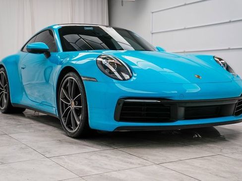 Used 2020 Porsche 911 Carrera image 4