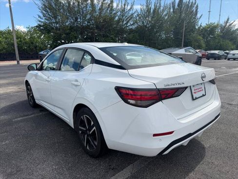 Used 2024 Nissan Sentra SV FWD image 7
