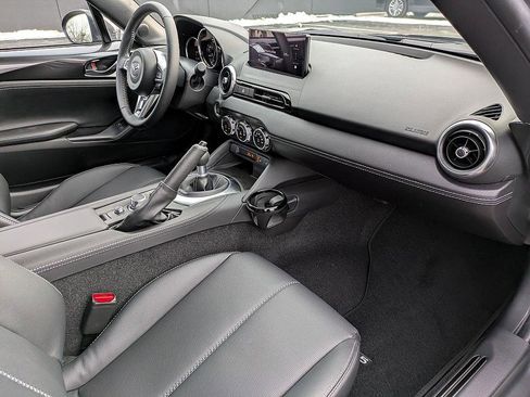 New 2025 MAZDA MX-5 Miata Grand Touring image 31