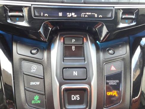 Used 2025 Honda Odyssey Touring image 35