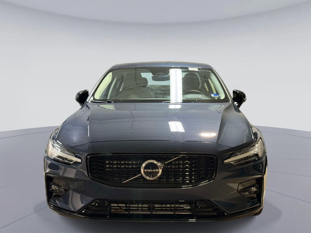Used 2024 Volvo S60 B5 Ultimate w/ Climate Package AWD/4WD image 2
